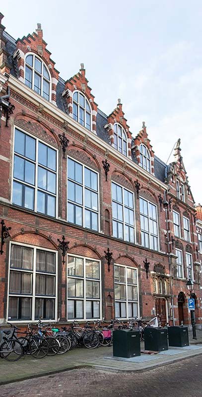 Praktijkpand aan de Van Diemenstraat in Den Haag